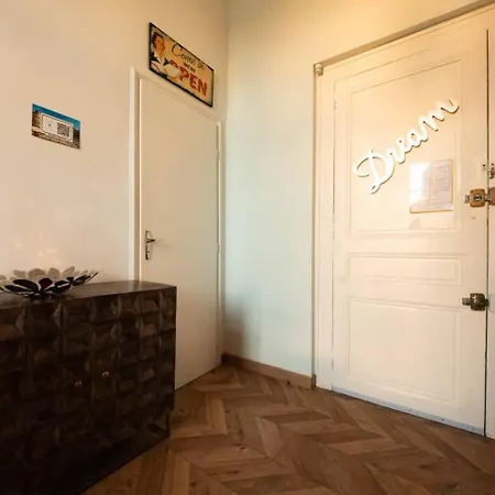 Le Dream - Parking Apartmán *